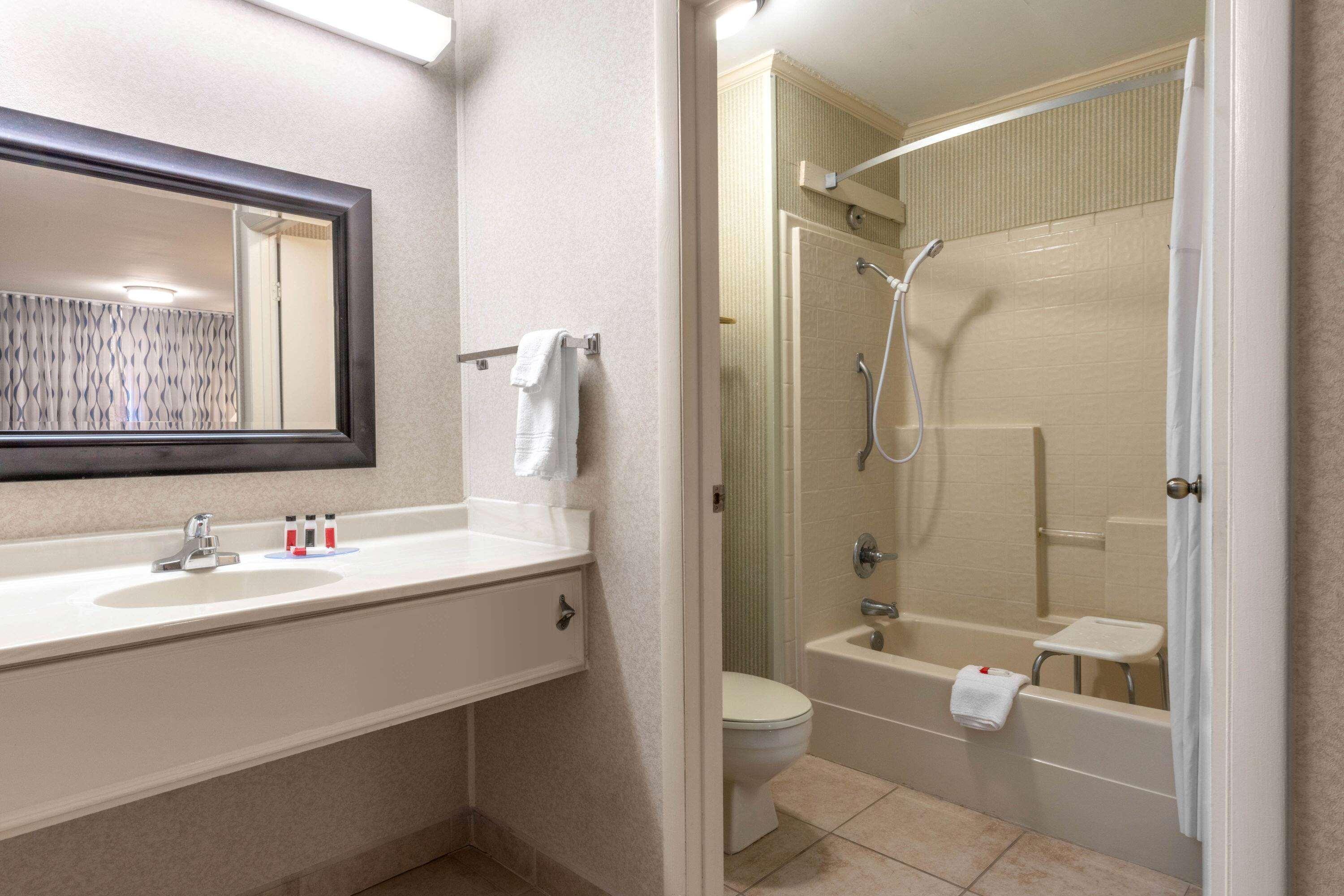 Days Inn by Wyndham Grants Exterior foto